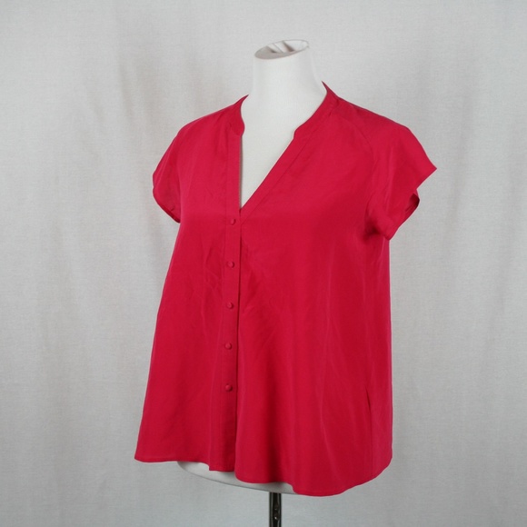 Joie 100% Silk Button Up Short In Fuchsia - Picture 6 of 7